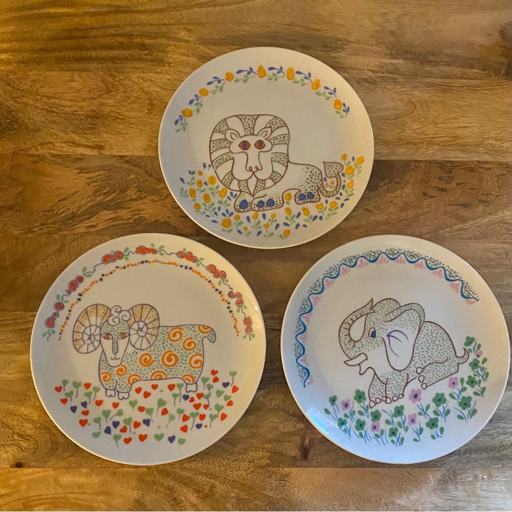 Vintage Seymour Mann 1976 Safari 8” Plate - Set of 3: Lion, Elephant, Ram
